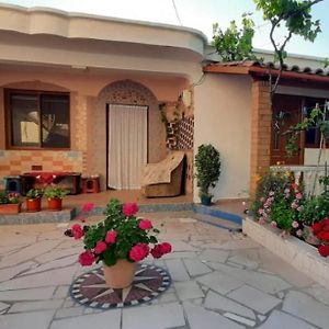 Kristel Holiday Home